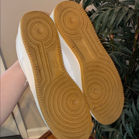 Nike Air Force 1 w/ Tan bottom - Picture 6 of 6